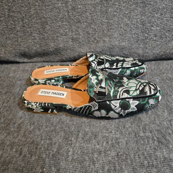 Steve Madden Women's Embroidered Floral Loafers Sz 8 Green Black‎ - Picture 2 of 8